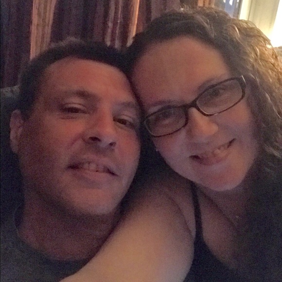 Meet your Posher, Tracy - Picture 1 of 1